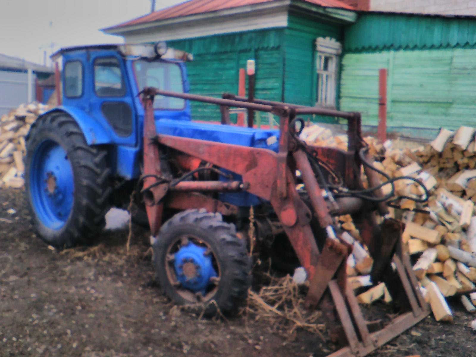 Куплю б у трактор омской области
