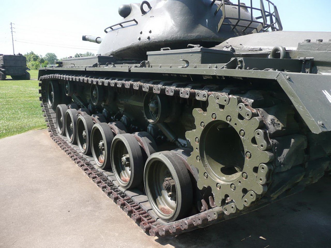 Танк 300 тюнинг купить. M48a2 c. M48-II. Танк m48 ходовая. Колесо танка.