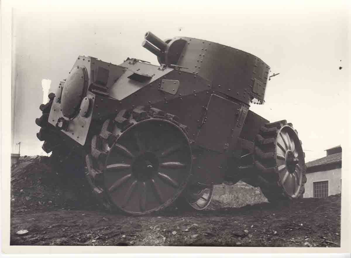 Steam wheel tank фото 9