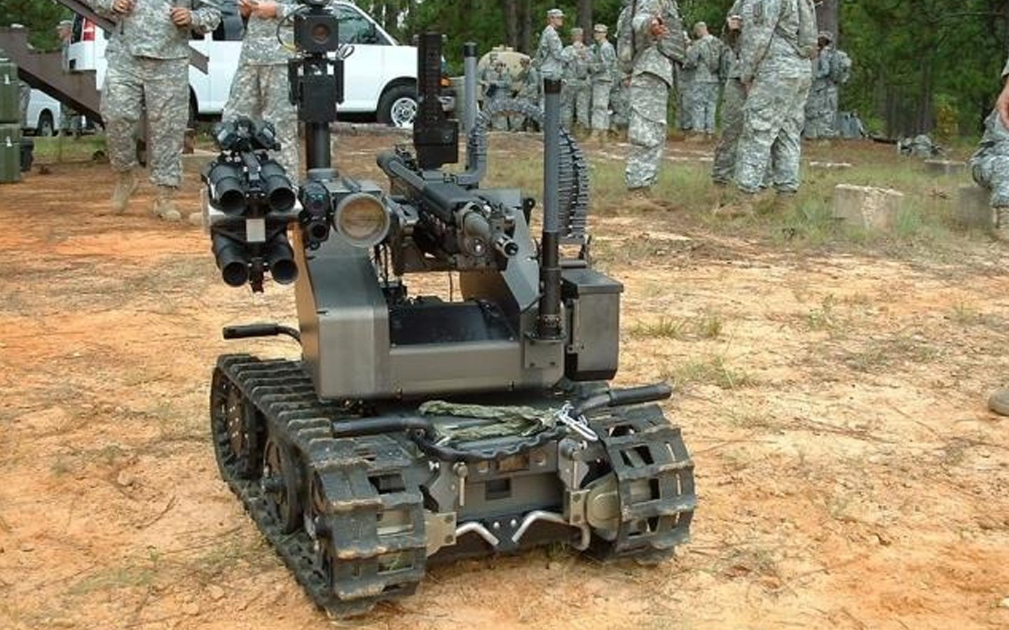 Про военных роботов. Maars Modular Advanced Armed Robotic System. Maars (Modular Advanced Armed Robotic System), США. Боевой робот военный робот. Боевой робот maars.