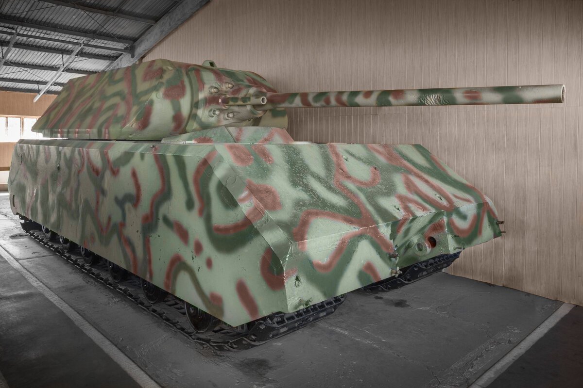 Самый большой танк в мире Маус