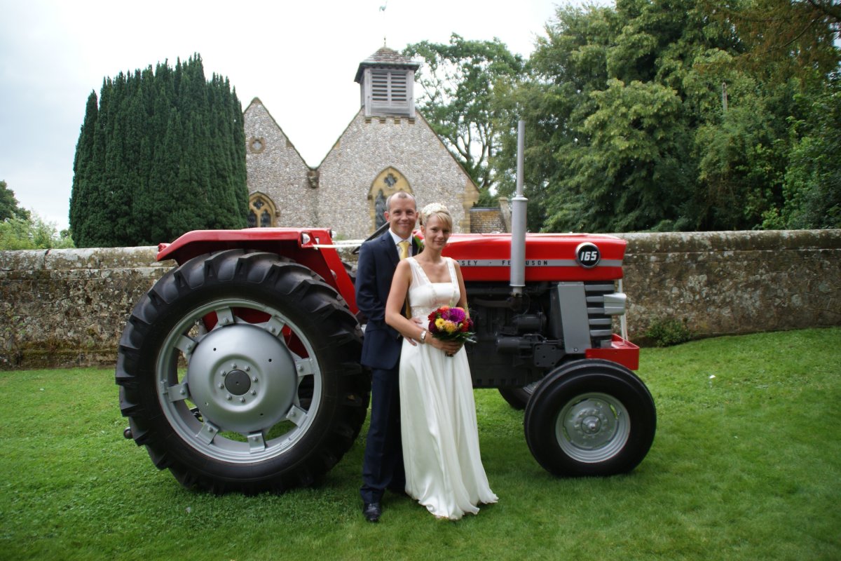 Свадьба на тракторе