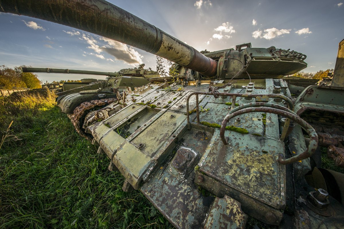 Заброшенные танки в России