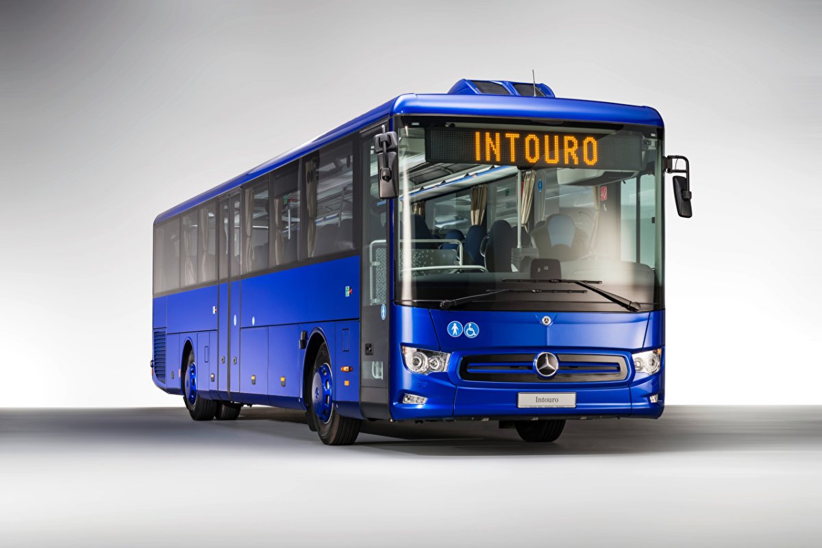 Новые синие автобусы
