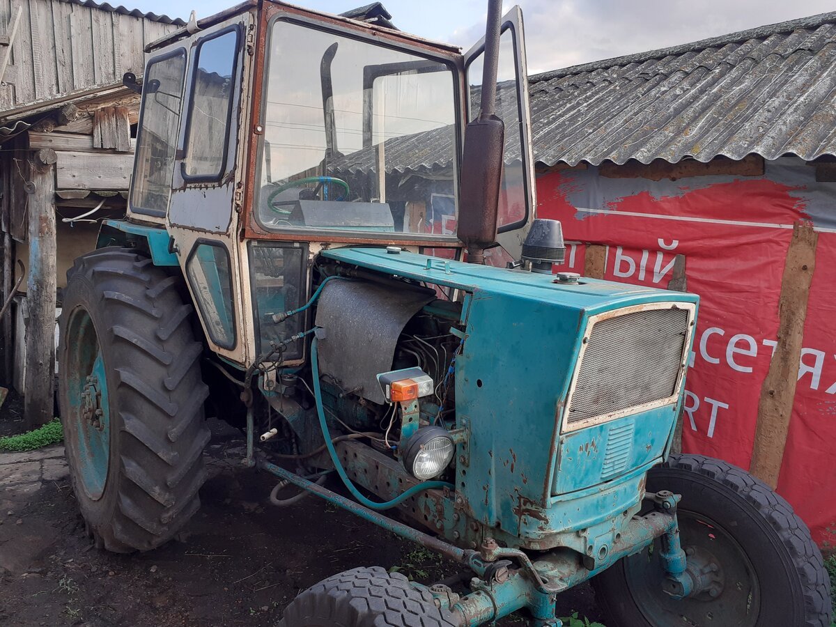 Трактор купить б у красноярск. ЮМЗ-6 трактор. ЮМЗ 6кл. ЮМЗ-6 трактор б.у. Трактор ЮМЗ-6 1988 года.