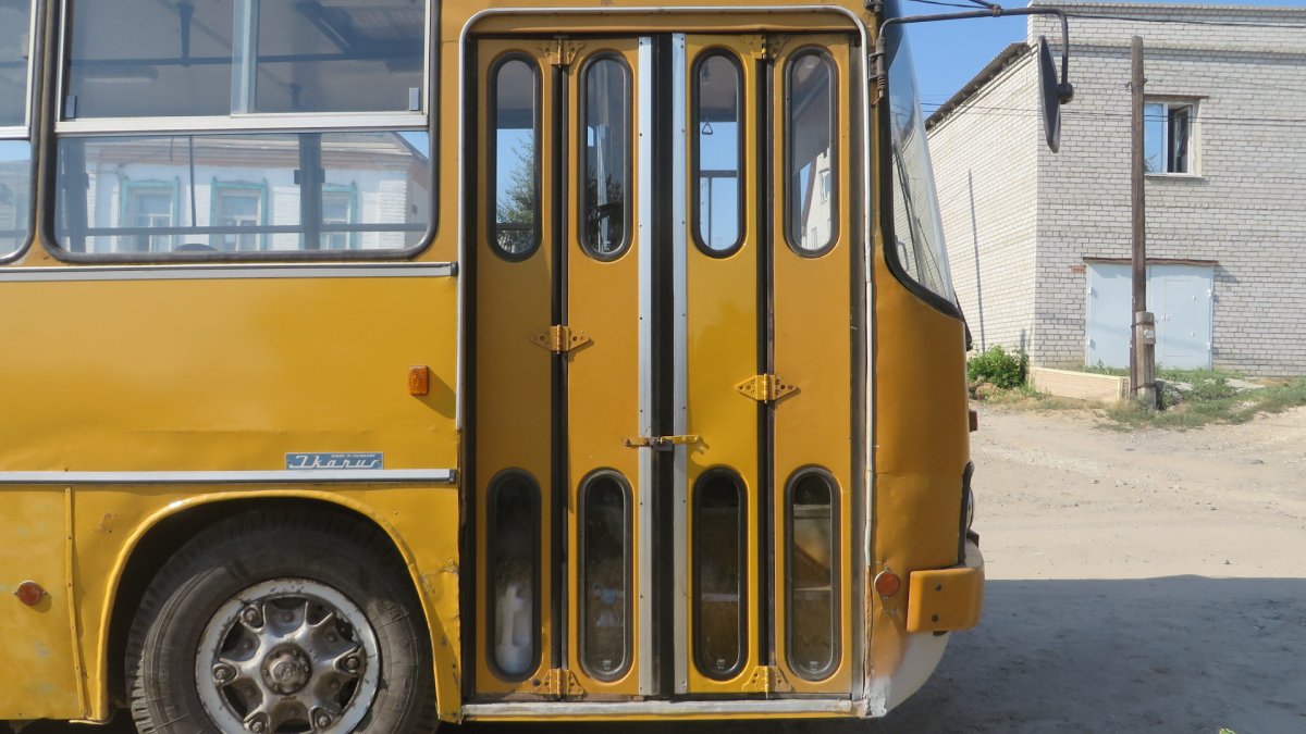 Желтый автобус ссср
