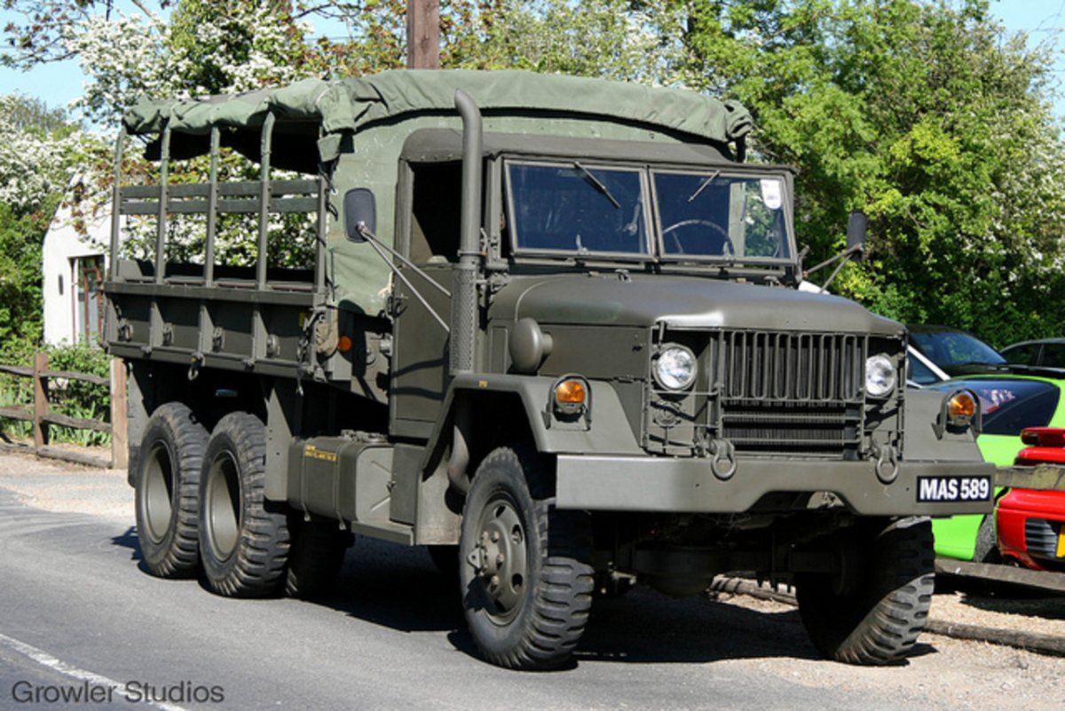 Автомобиль м 35. M35a2 грузовик. Американский военный грузовик м35. Am General m35a2. Военный грузовик REO m35.
