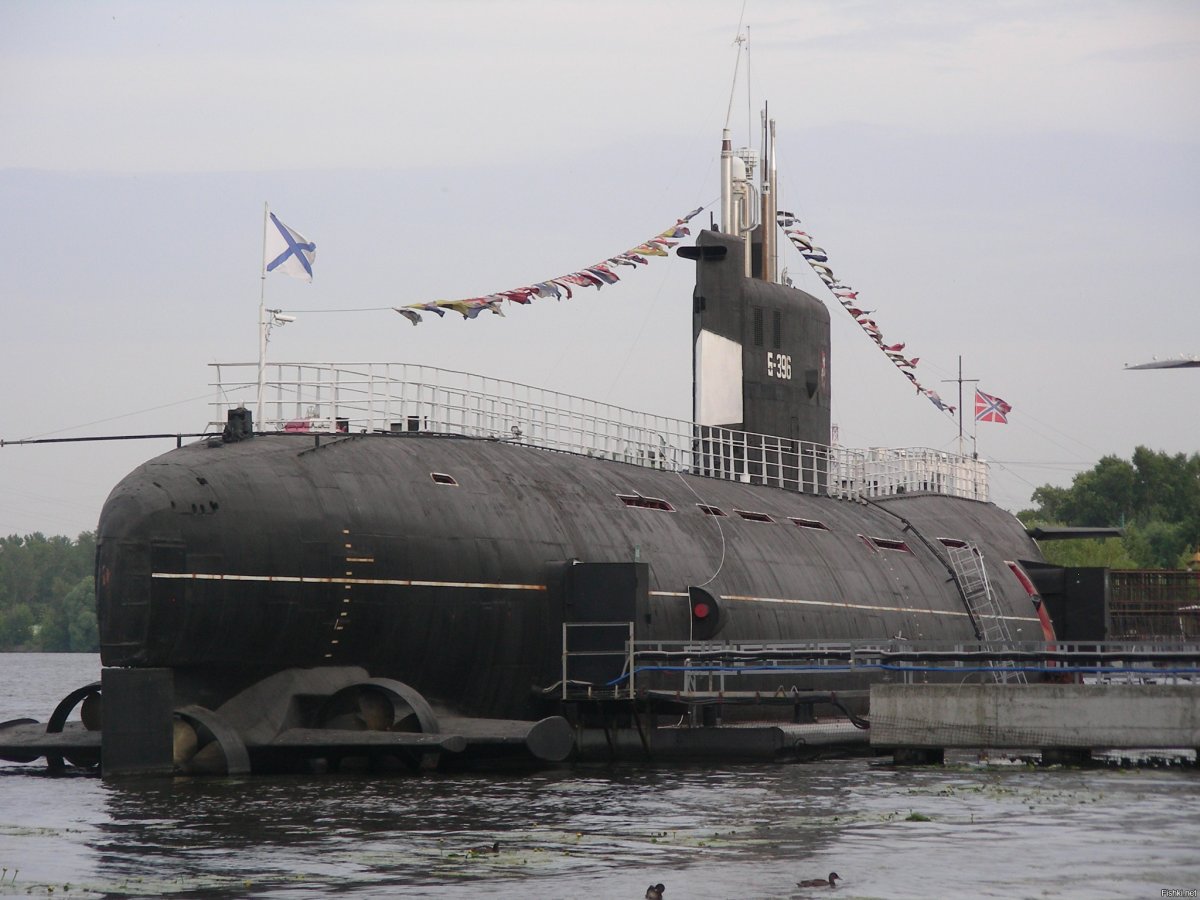Подводная лодка московский комсомолец