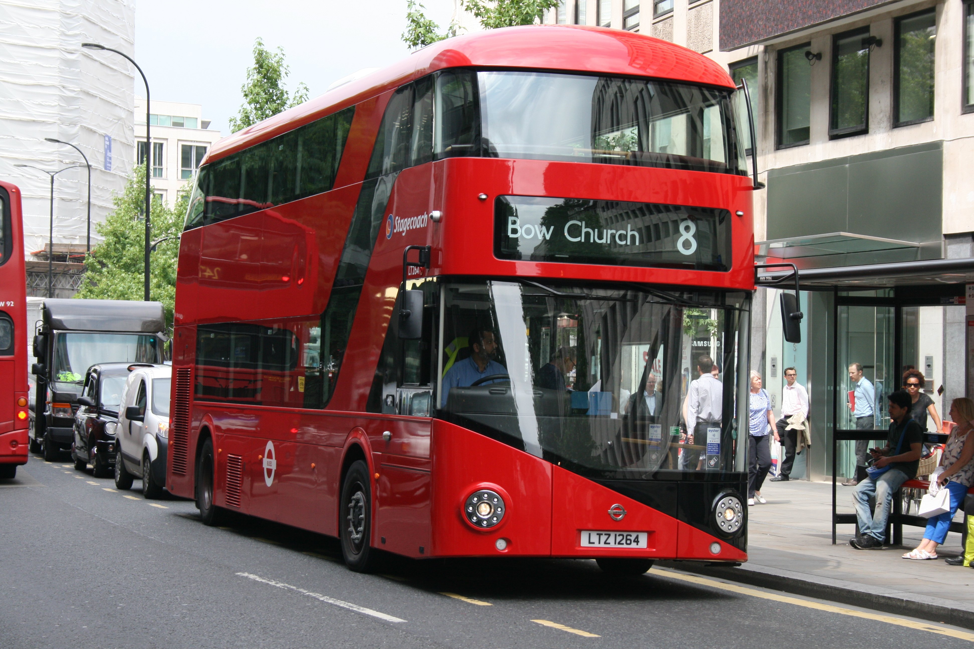 Die bus. Лондонский даблдекер. Двухэтажный автобус в Лондоне внутри. Boris Bus-Лондонский автобус. Даблдекер в Лондоне.