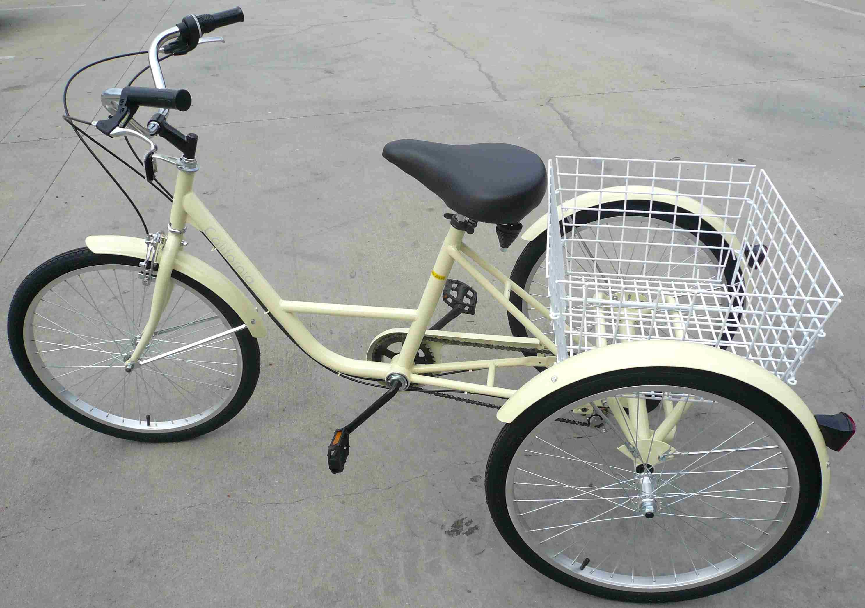 Купить бу взрослый трехколесный. Forward трехколесный взрослый. Gomier велосипед трехколесный. Трёхколёсный велосипед Клеман. Велосипед трехколесный взрослый Джет воке.