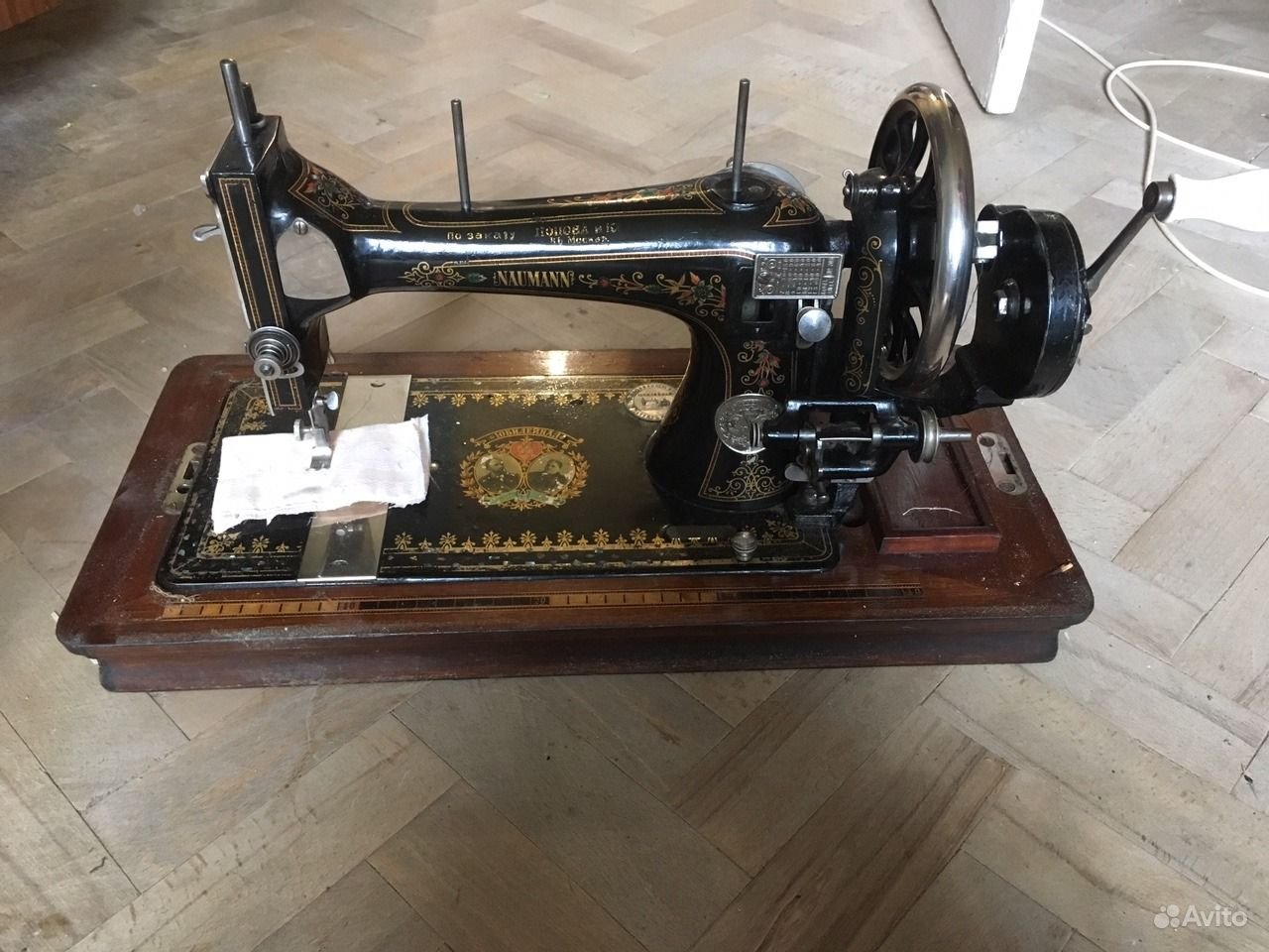 Швейная машинка зингер купить на авито. Naumann 65. Zinger Naumann швейная машинка. Швейная машинка Naumann Wittenberg. Швейная машинка Naumann 1885.
