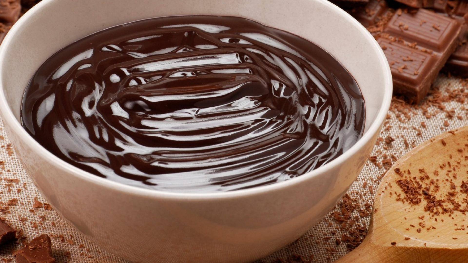 Шоколад в домашних условиях из какао порошка. Растопленный шоколад. Домашний шоколад. Плавленный шоколад. Приготовление шоколада.