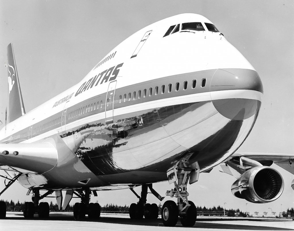 Самый первый пассажирский самолет