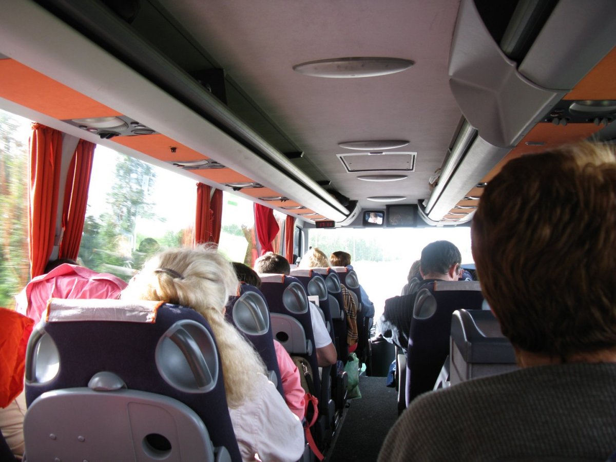 Экскурсионный автобус внутри