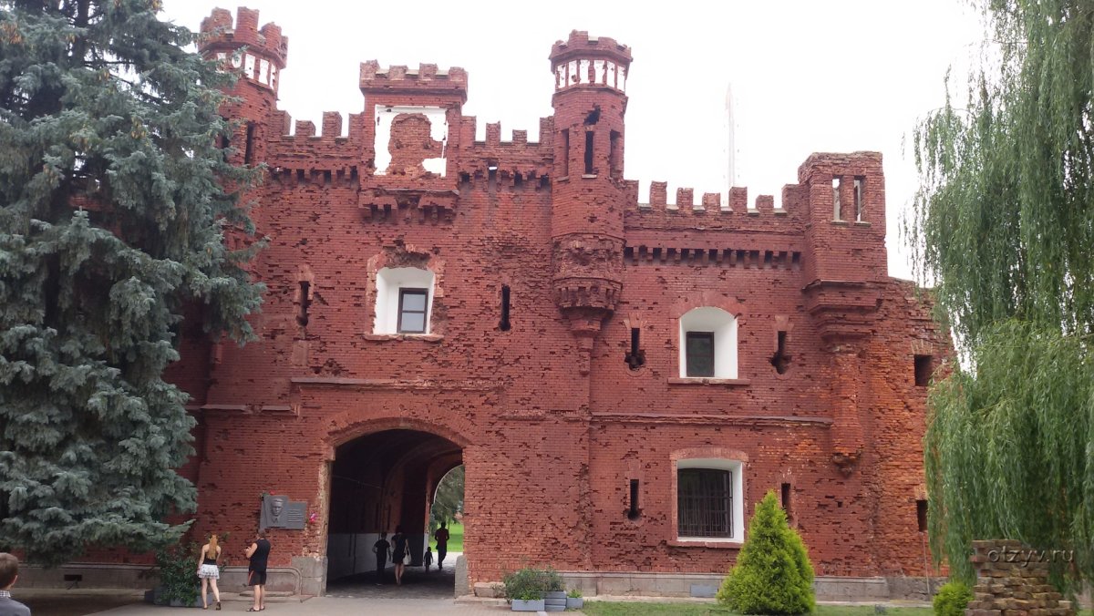 Холмские ворота брестская крепость