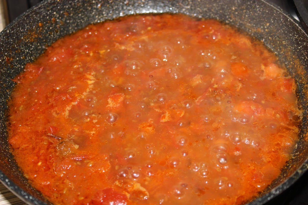 Блюда с томатной пастой