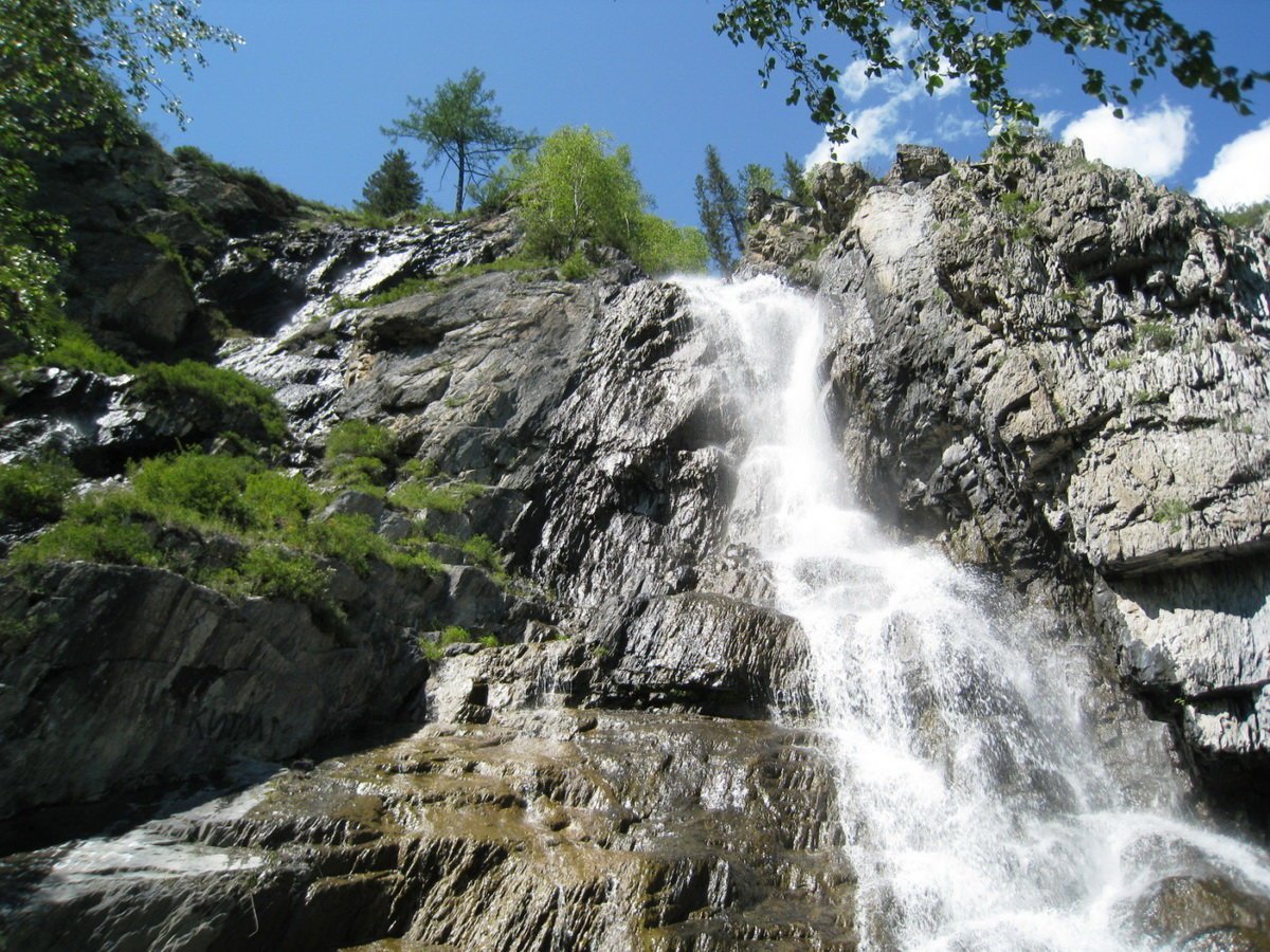 Шкотовские водопады
