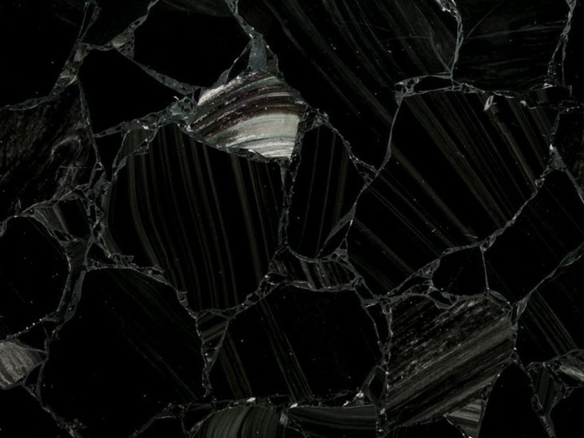 Текстура черного камня